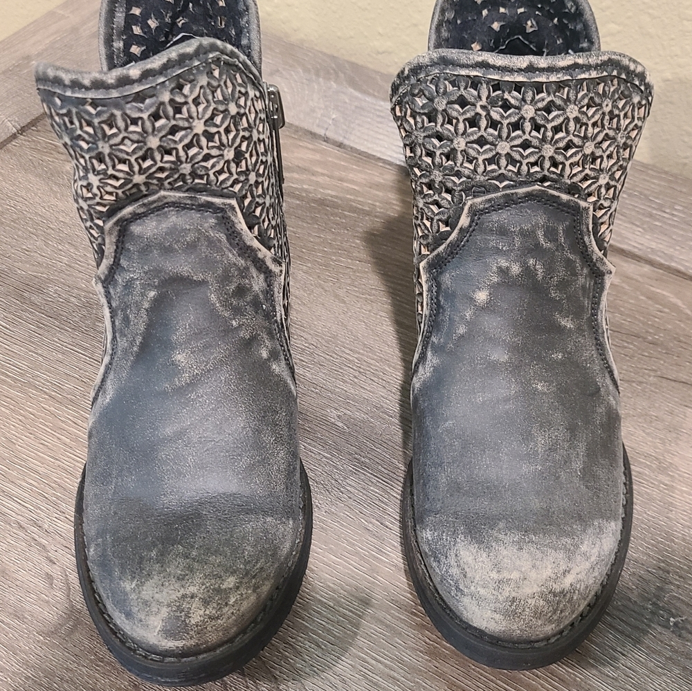 Circle G Booties